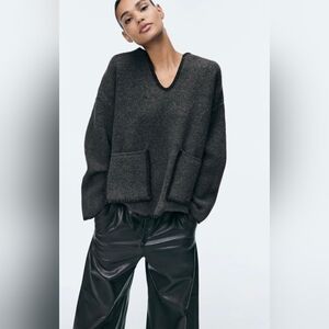 New Zara Women's Wool Grey Contrast Black Topstitching V-Neck Sweater Size XL